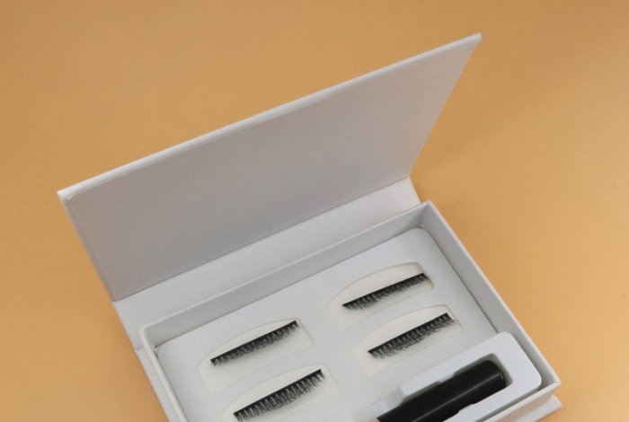 Magnetic eyeliner for lashes